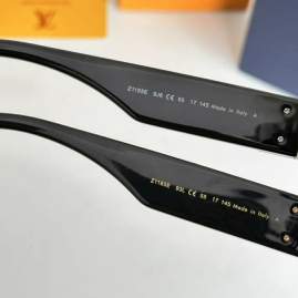 Picture of Louis Vuitton Sunglasses _SKUfw76721188fw